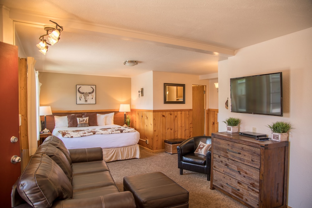 Alpine Trail Ridge Inn 36/74