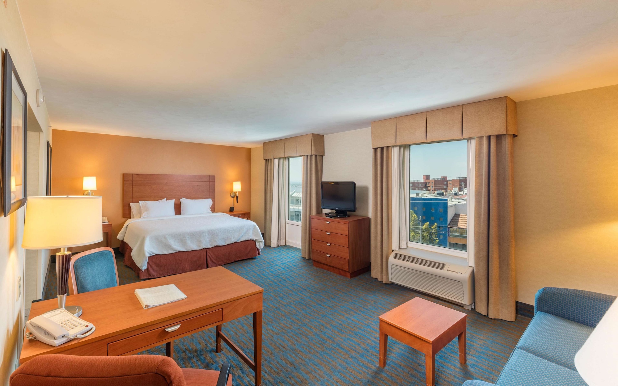 جناح استوديو بسرير كينج بمطبخ صغير