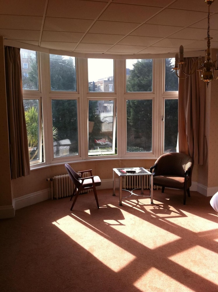 Heathlands Hotel Bournemouth 21/48