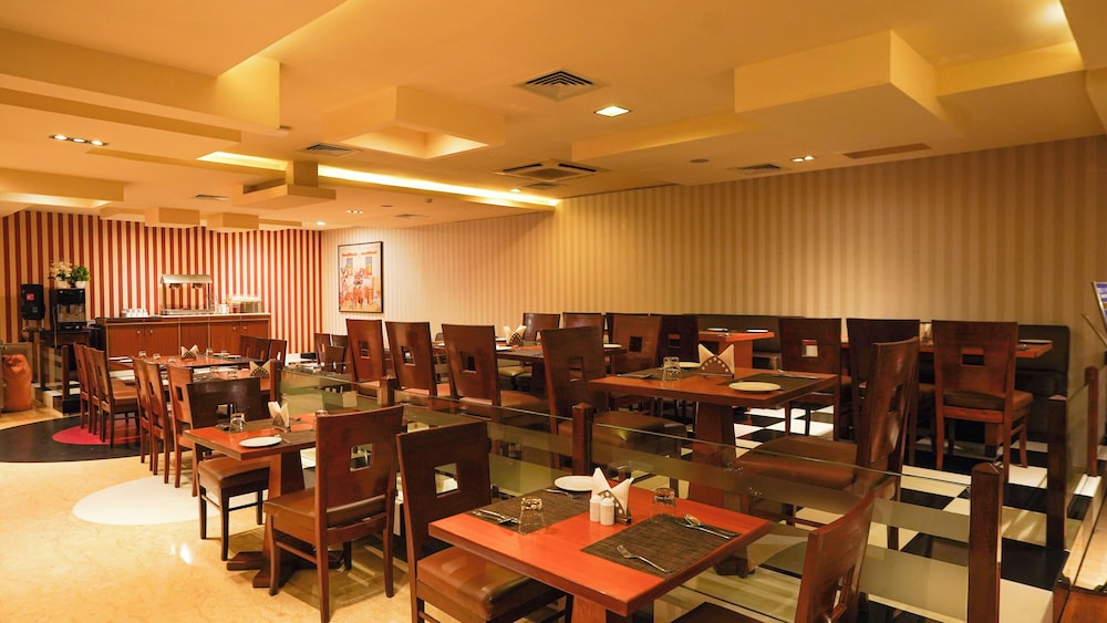 Mgm Mark Whitefield Hotel 34/48