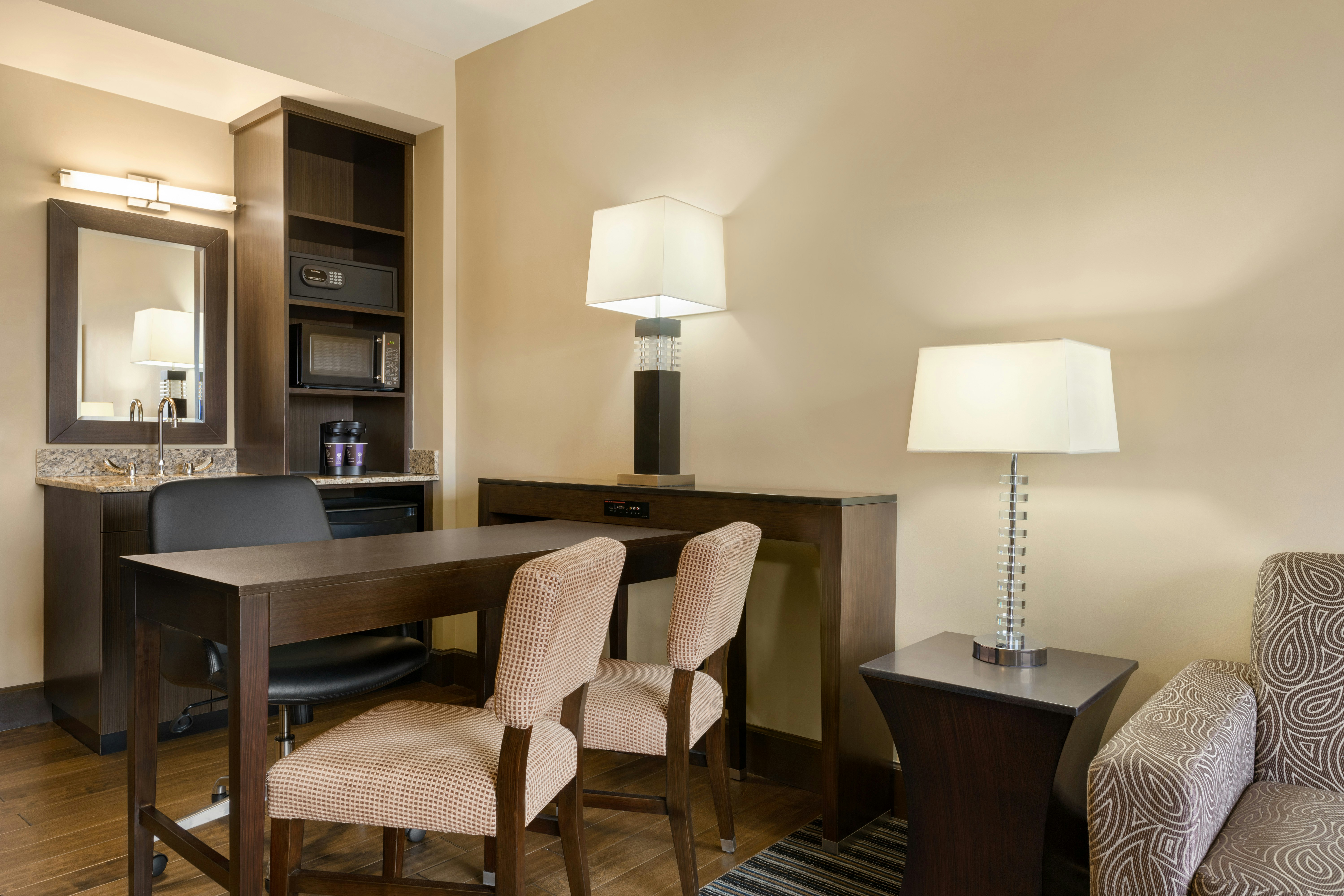 Embassy Suites by Hilton Salt Lake West Valley City 29/80
