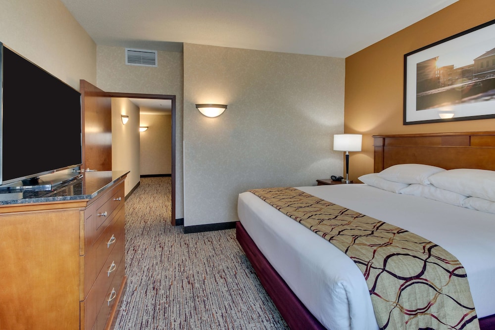 Drury Inn and Suites Meridian 9/50