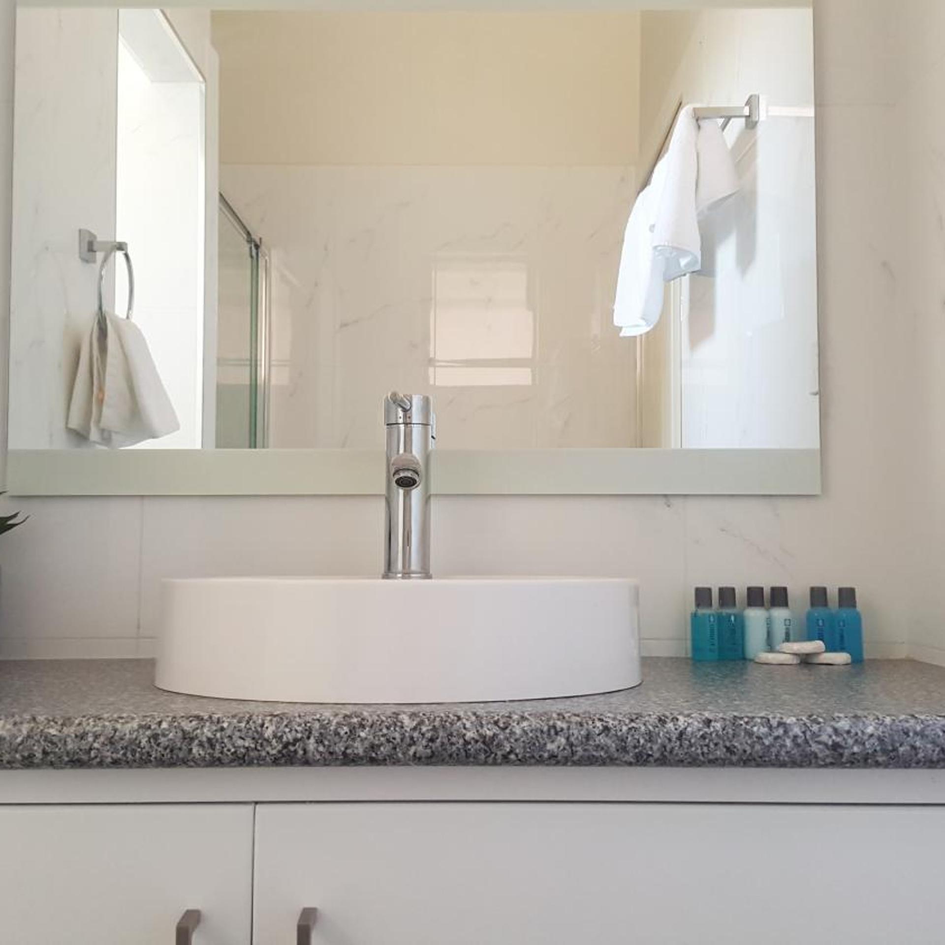 Tuncurry Motor Lodge 43/46