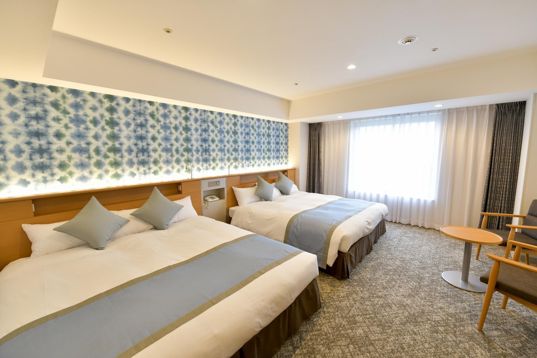 Hollywood, Twin Beds