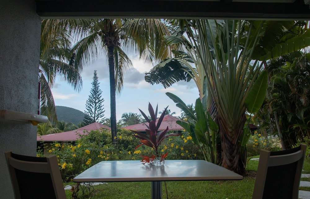 Habitation Grande Anse 10/83