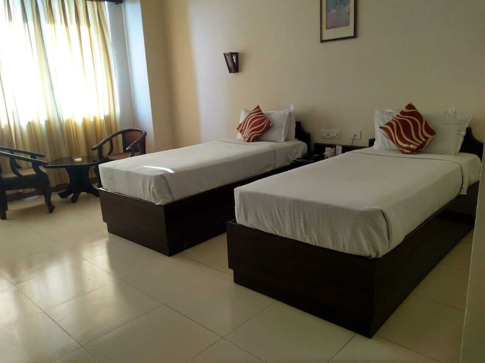 Hotel Rudra Continental 5/47