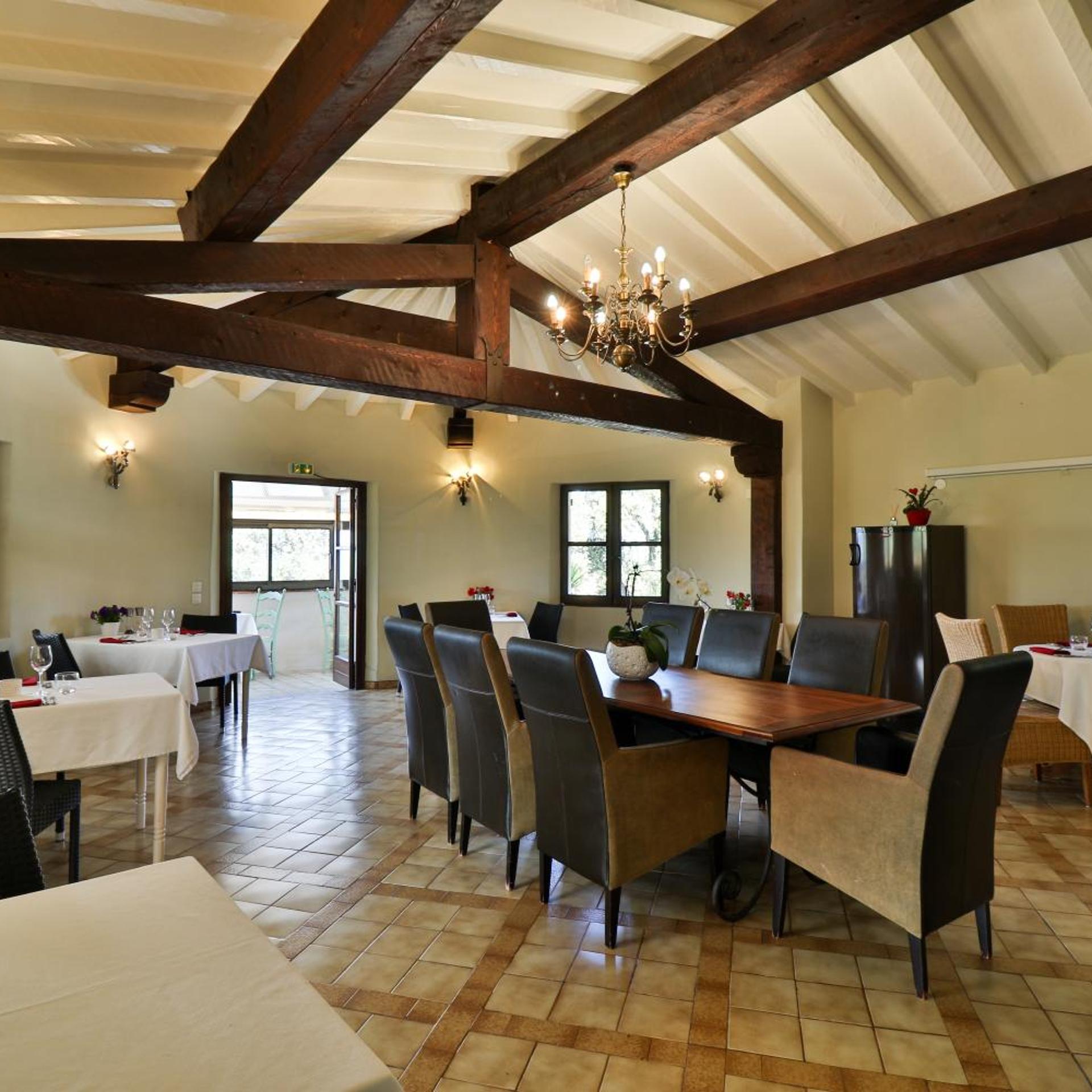 HOTEL L'ESTIRADO DES ADRETS 37/48