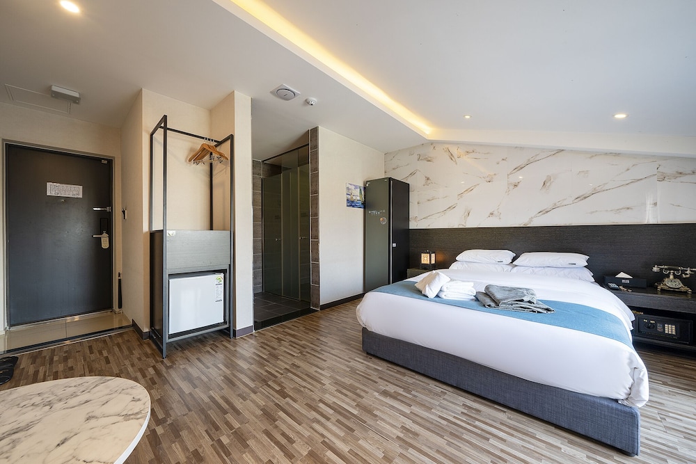 Suwon Dono1796 Hotel 16/68