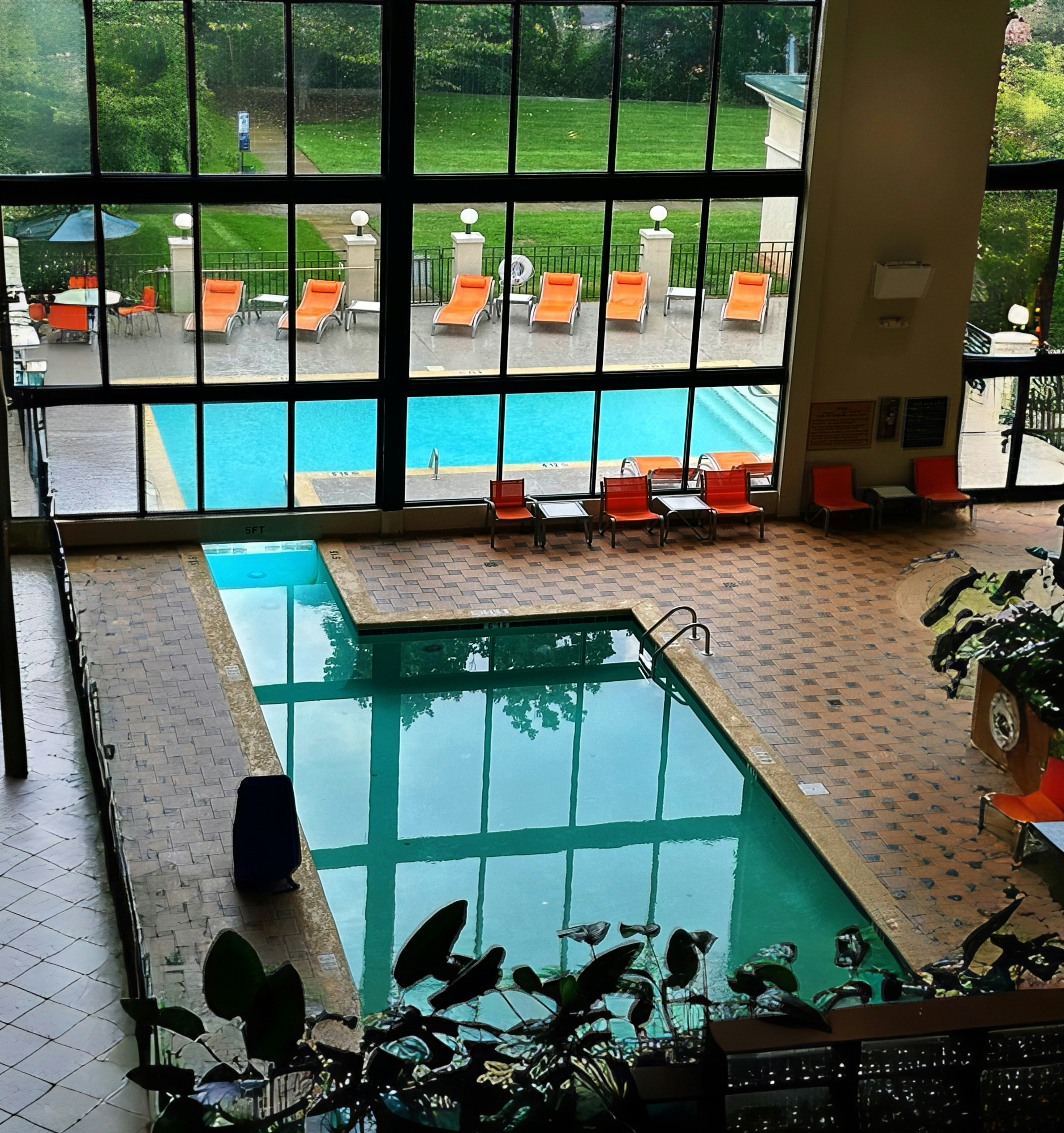 Holiday Inn Asheville - Biltmore West, an IHG Hotel 18/48