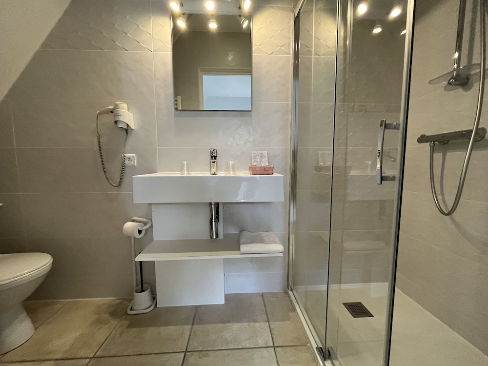 Hôtel Bon Encontre 18/23