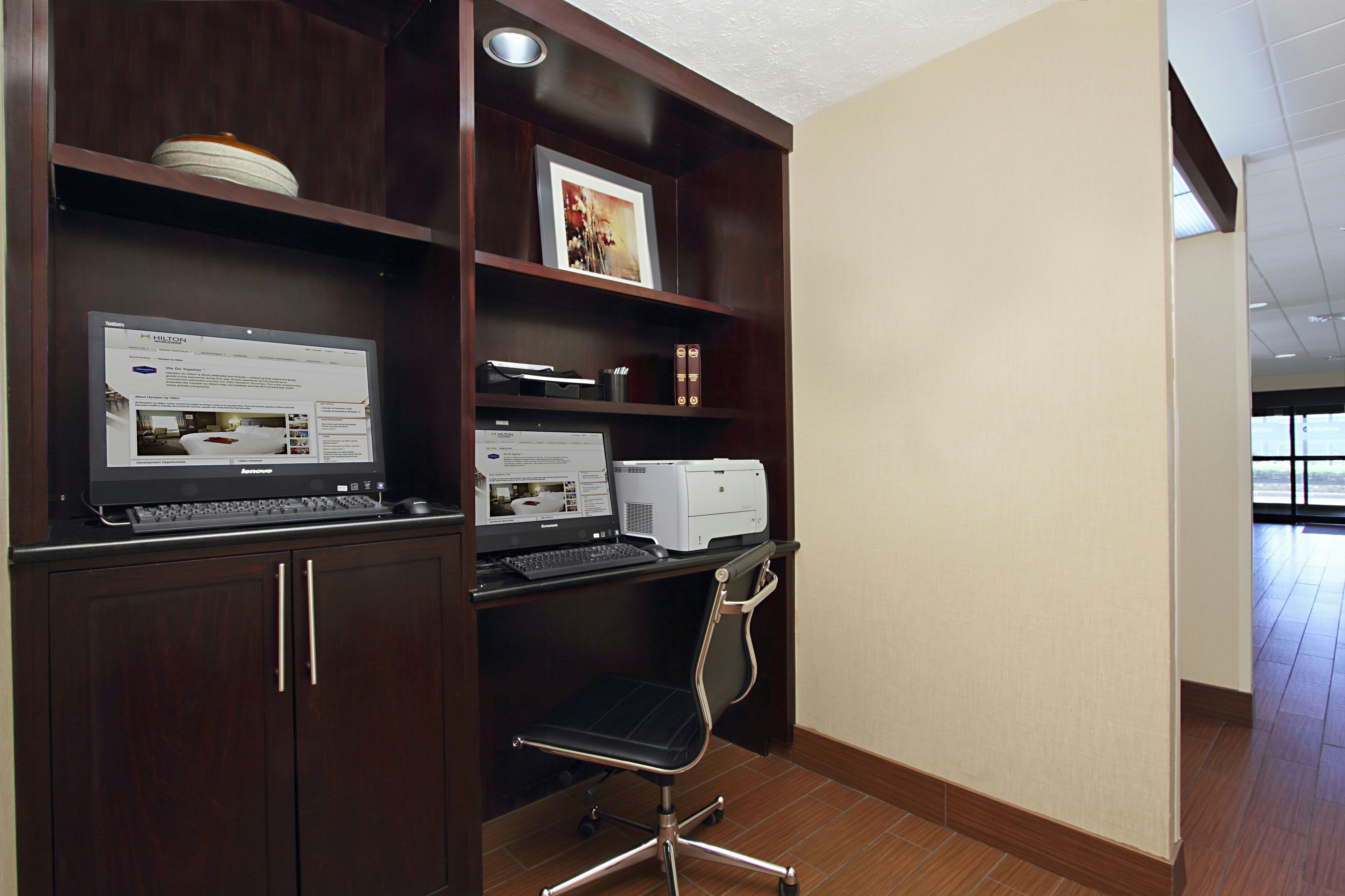 Hampton Inn Columbus-Airport 67/74
