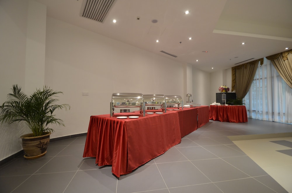 Hotel Signature International at Pudu 4/35