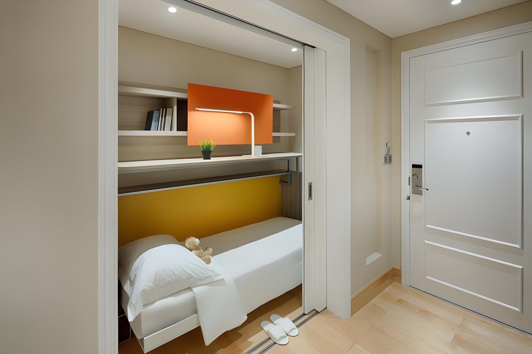 Executive, Suite, City View