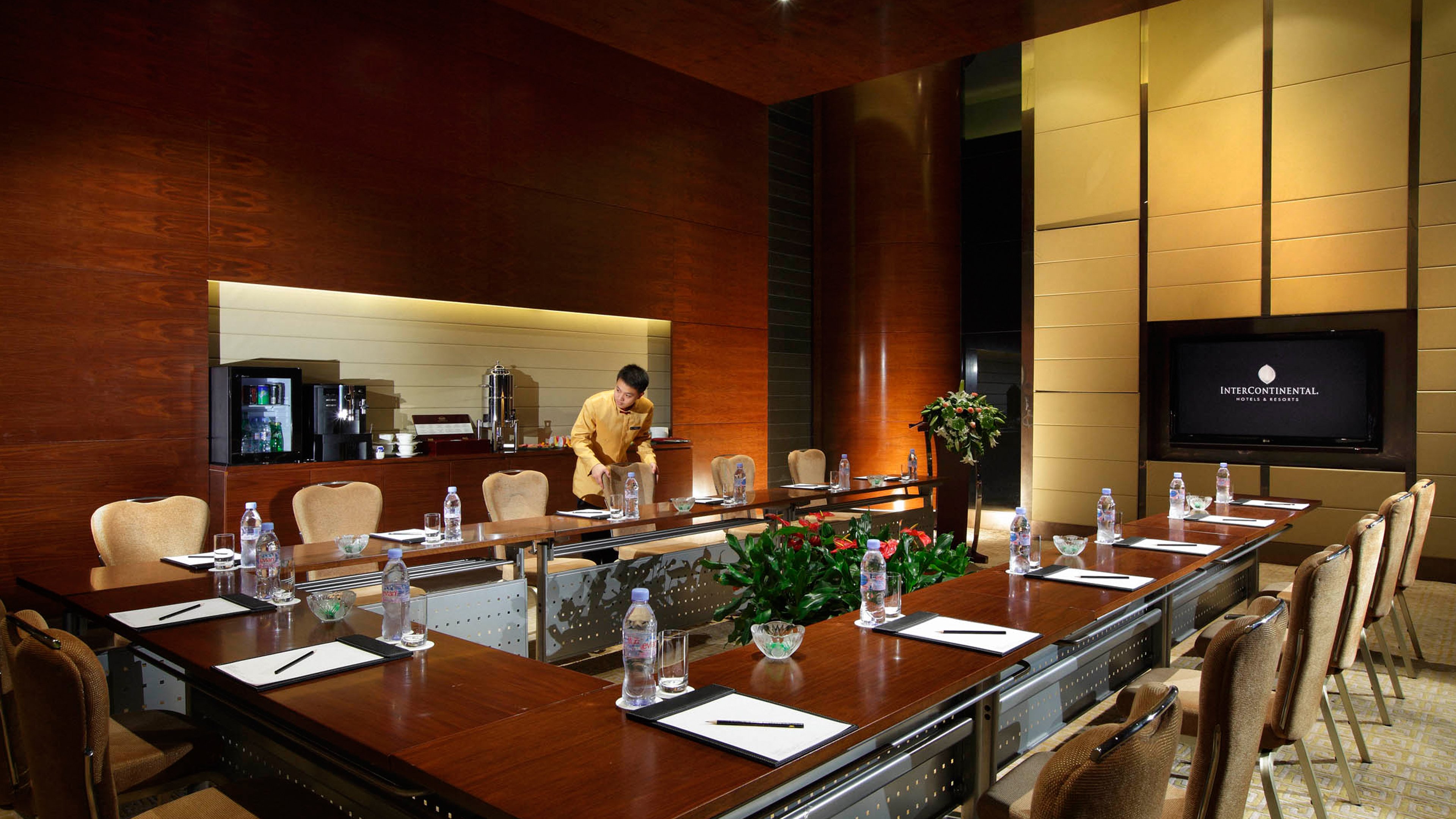 Intercontinental Nanjing 68/78