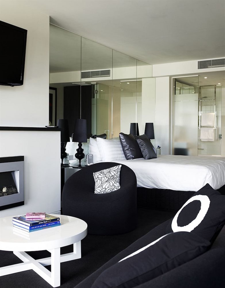 The Cullen Melbourne - Art Series 5/56