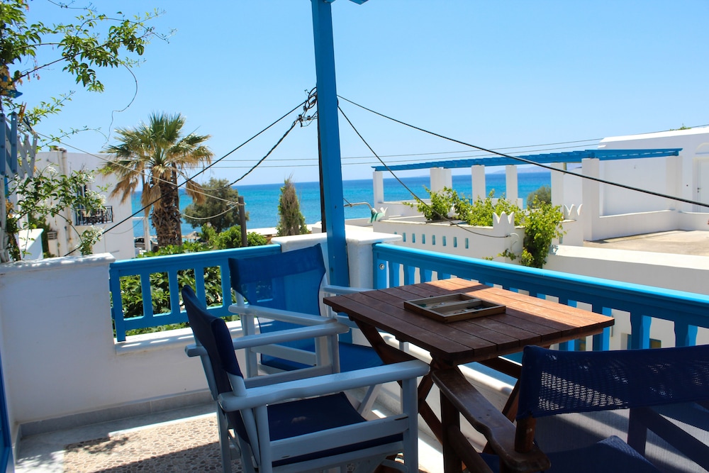 Sea View Apartments and Studios 49/50