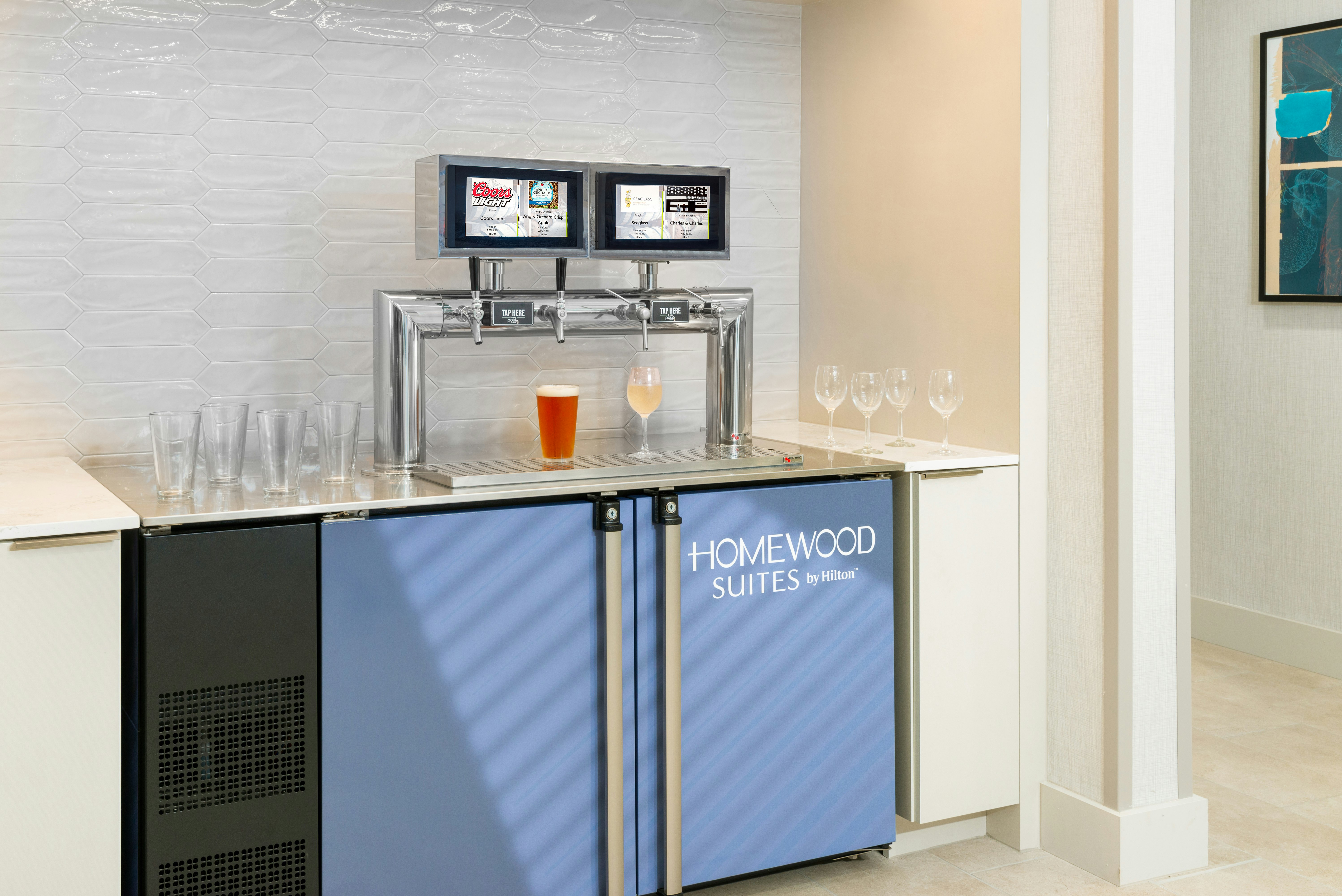 Homewood Suites by Hilton Orlando-Nearest to Univ Studios 4/30