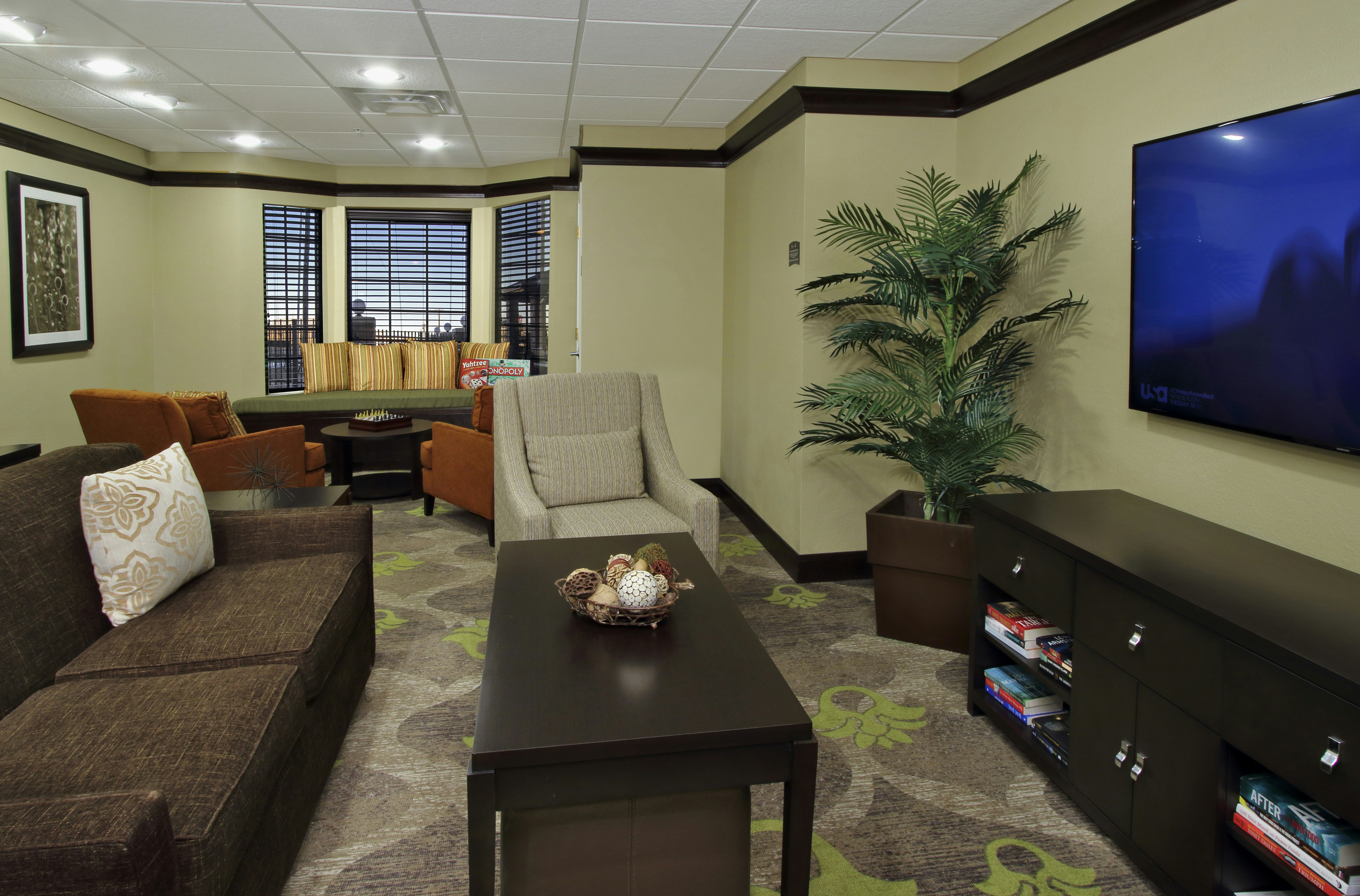 STAYBRIDGE SUITES ODESSA - INTERSTATE HWY 20 28/47