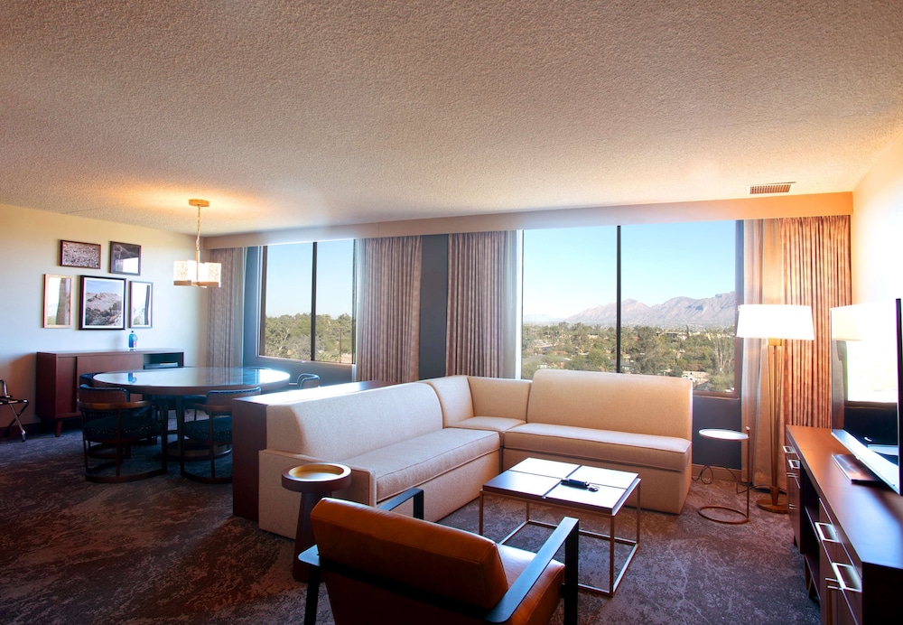DoubleTree by Hilton Hotel Tucson - Reid Park 29/56