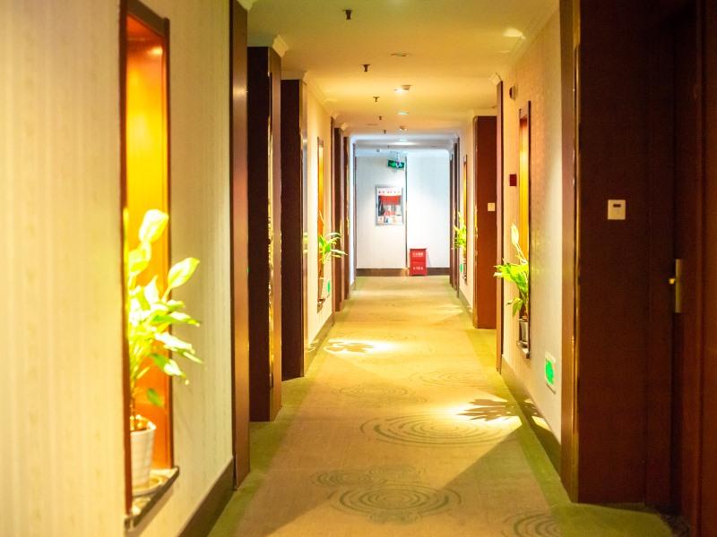 GreenTree Inn Nantong Hongming Plaza Hotel 20/23