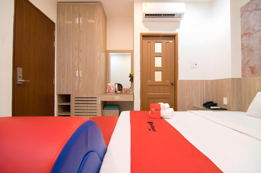 Cozrum - Love Hotel Tran Binh Trong 26/54