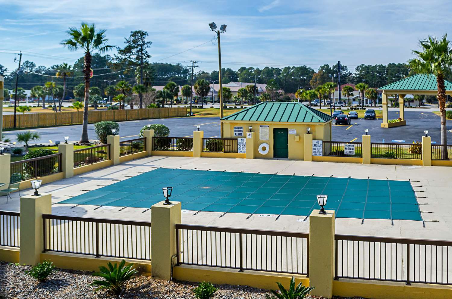 Econo Lodge Inn & Suites Hardeeville-I-95 48/59