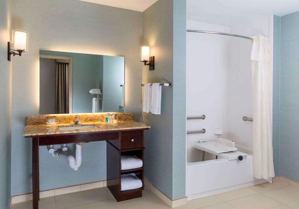Homewood Suites By Hilton Akron Fairlawn Oh 12/36
