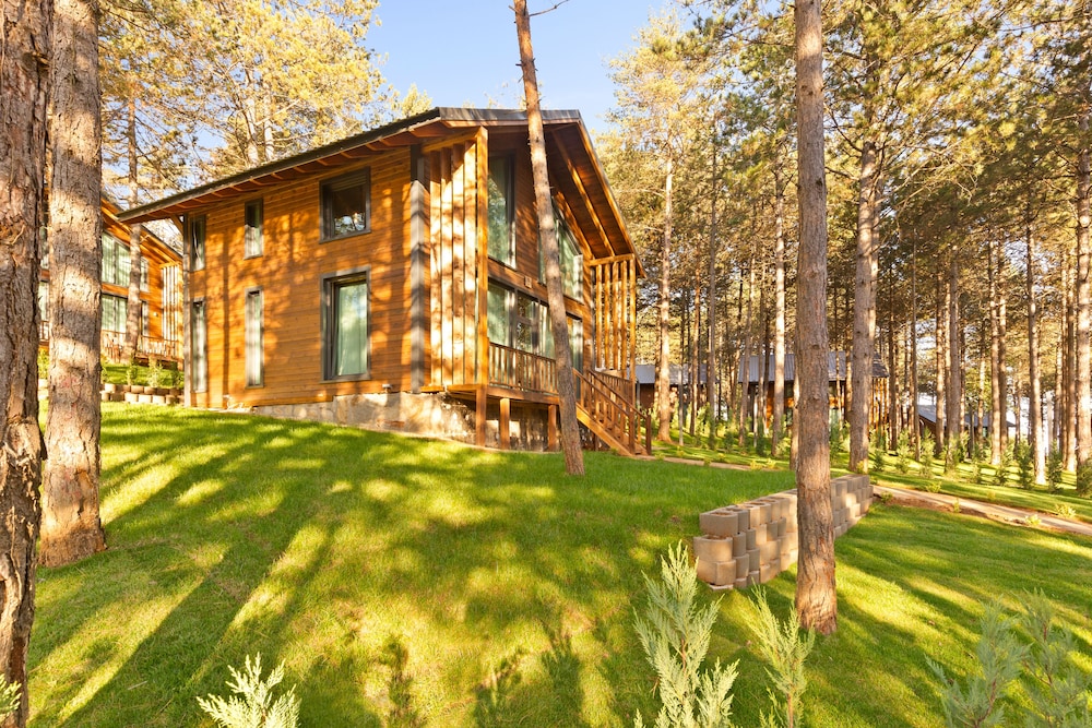 Harmony Green Village Resort 25/31