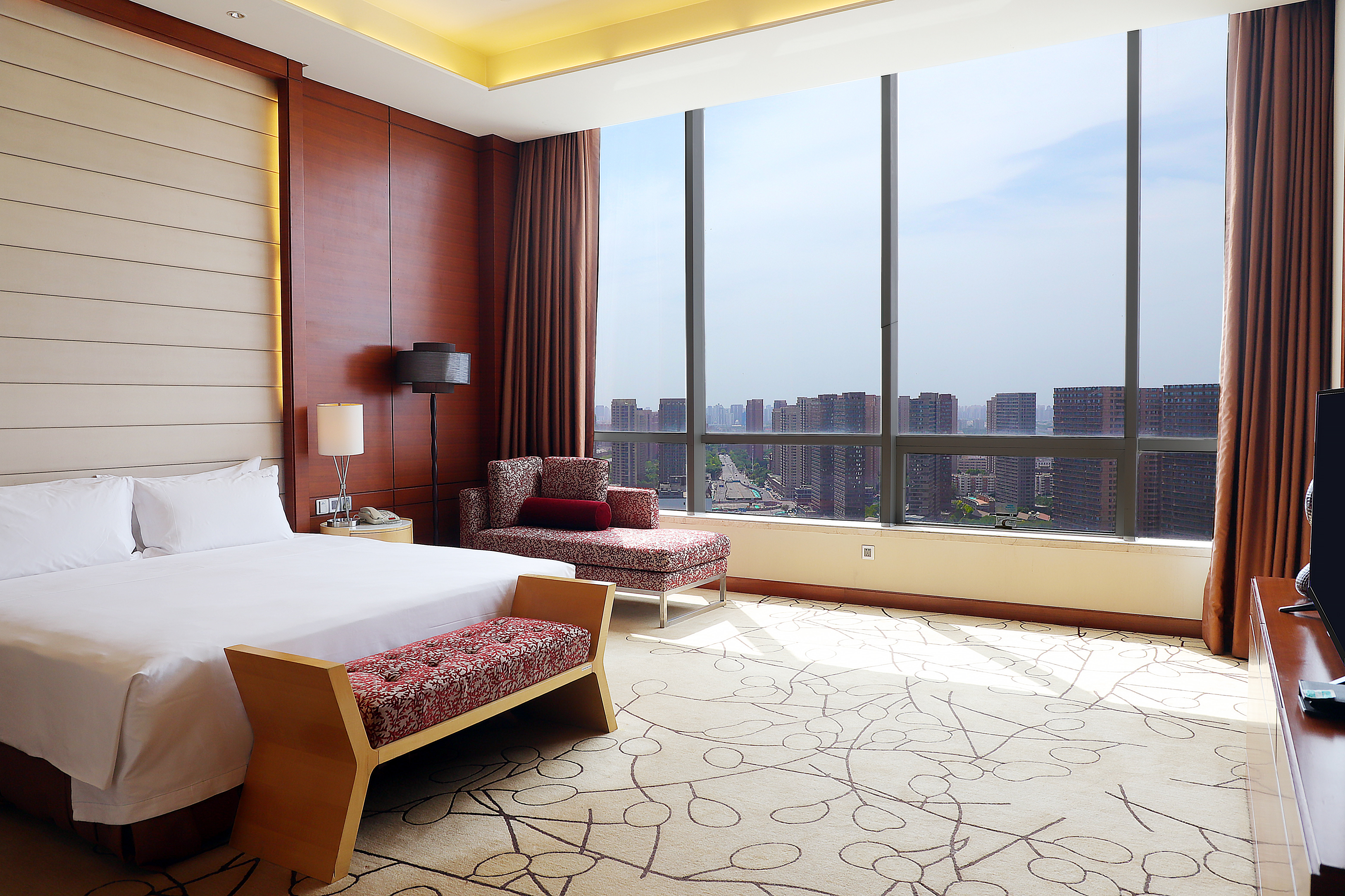 Holiday Inn Tianjin Riverside 28/79