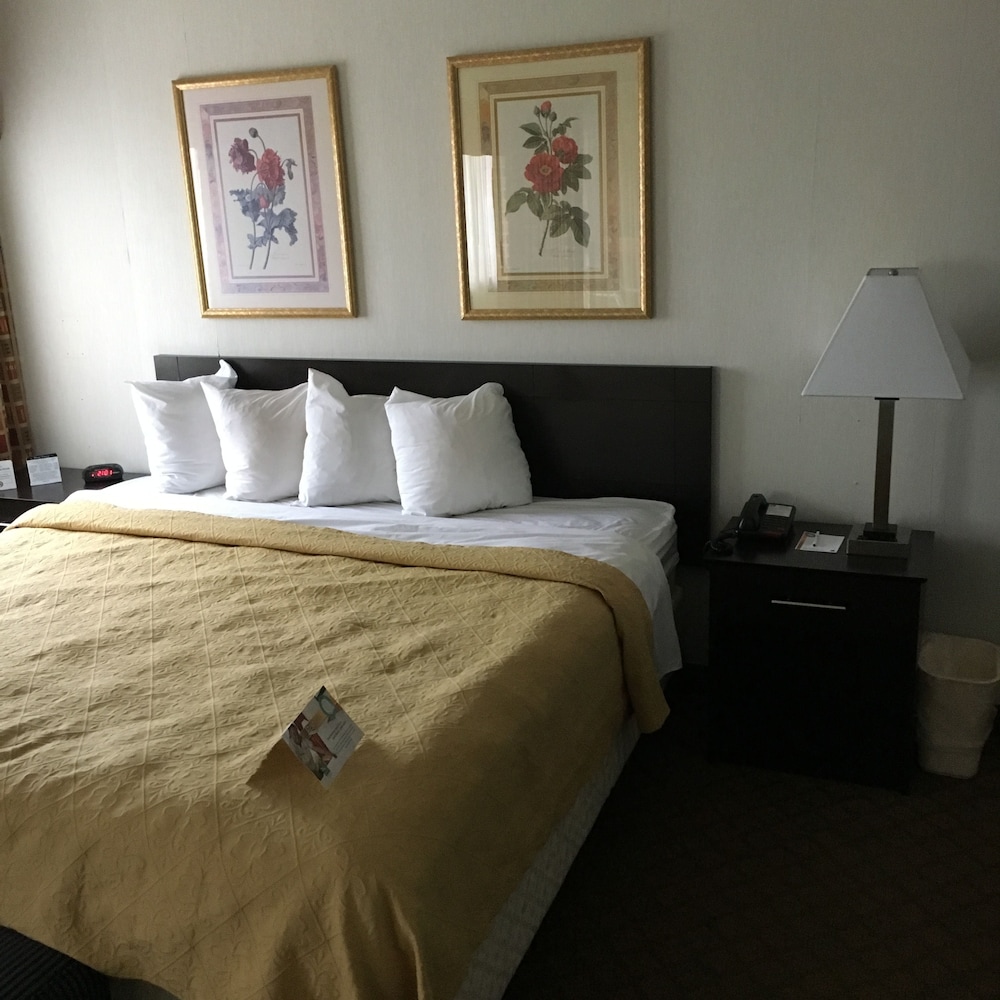 Blisspoint Inn Columbia City 17/34