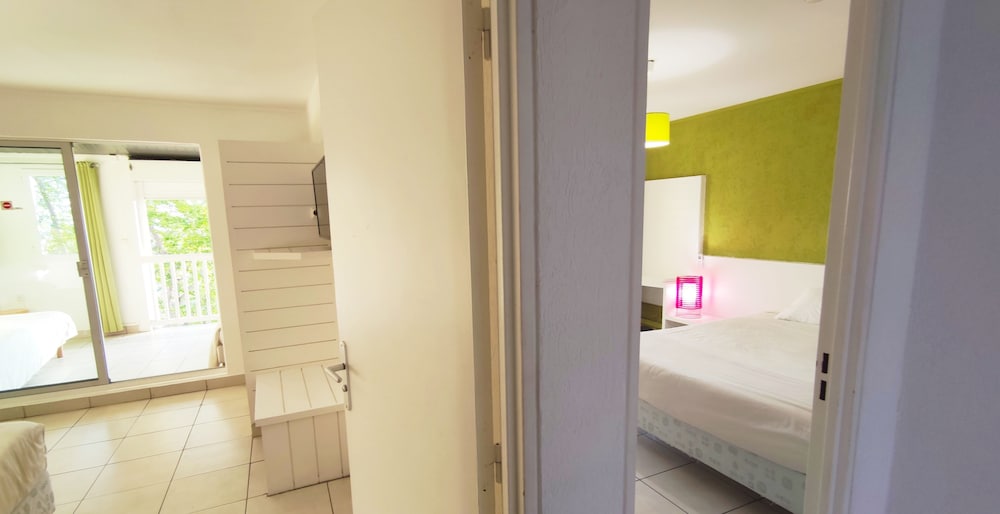 Hotel les Aigrettes 56/56