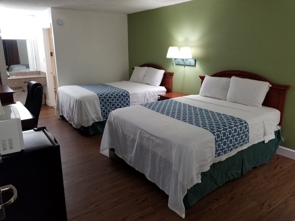Econo Inn Ormond Beach (Ex Motel 6) 19/41