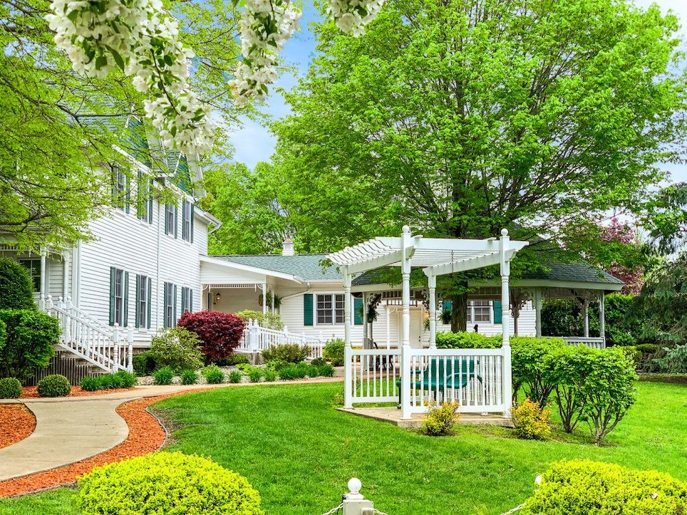 Biddle Point Inn & Event Venue 50/53