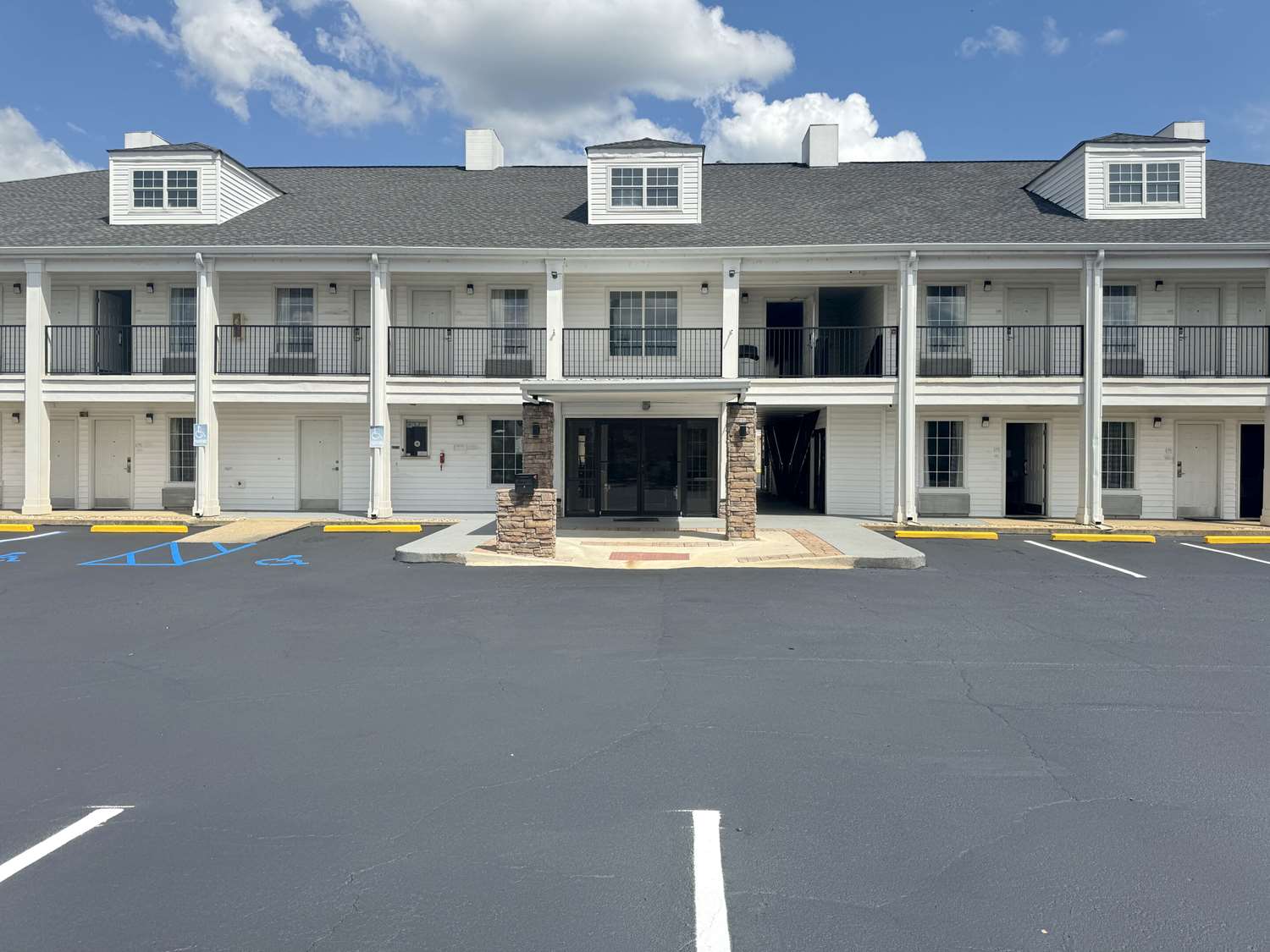 Quality Inn Lagrange East I-85 24/27