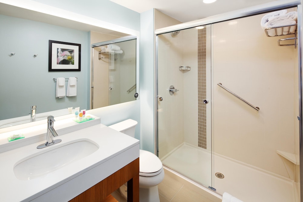 Hyatt Place Knoxville/Downtown 69/72