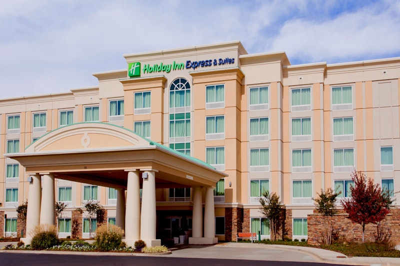 Holiday Inn Express Hotel And Suites Jackson Northeast 6/55