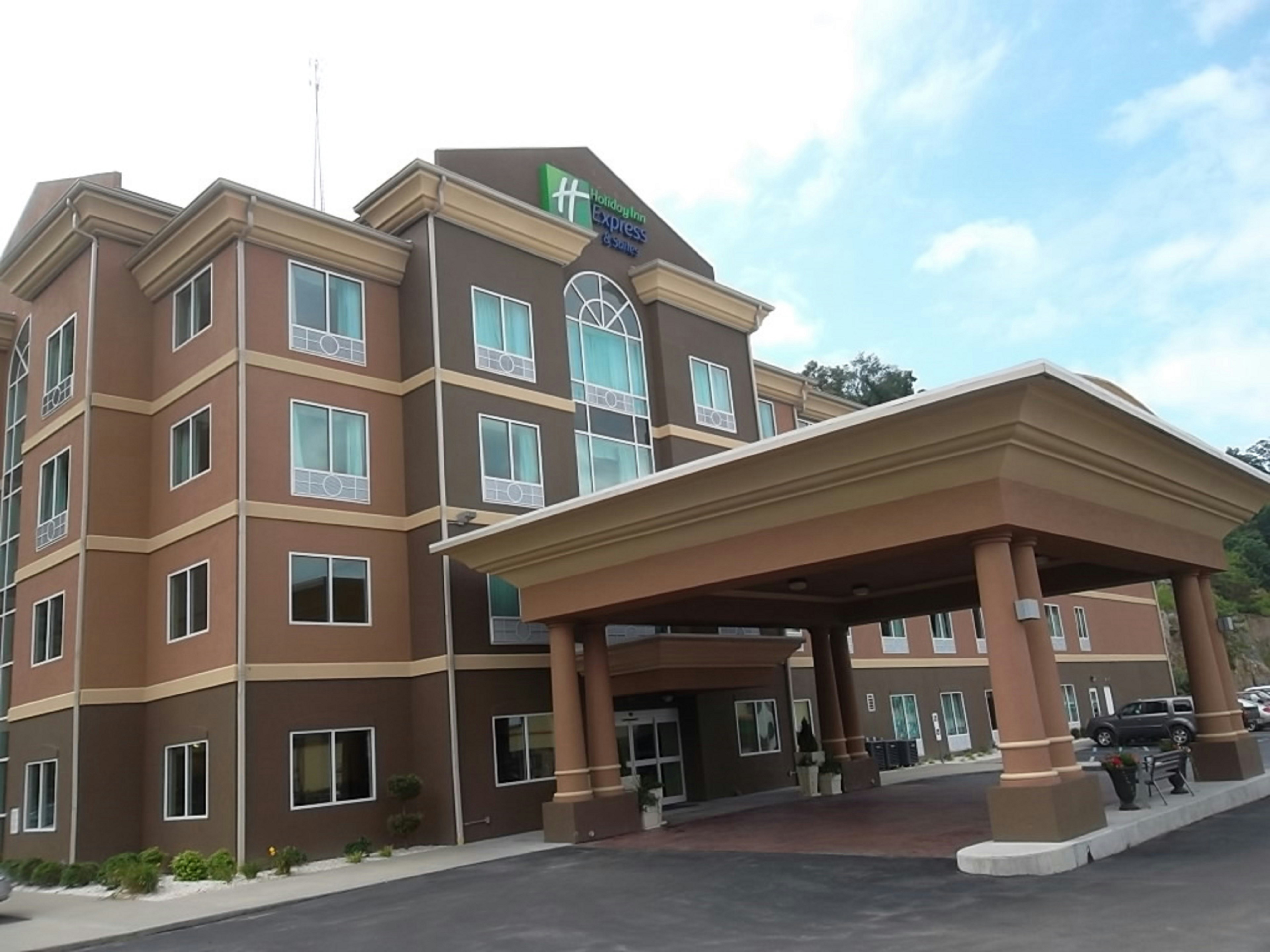 Holiday Inn Express Hotel Suites Hazard 41/43