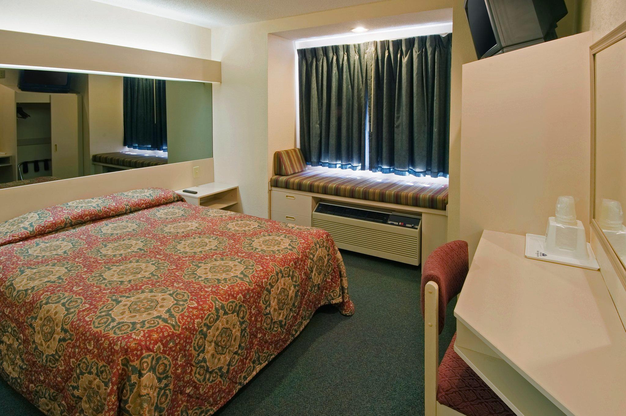 Americas Best Value Inn & Suites Mcdonough 4/16