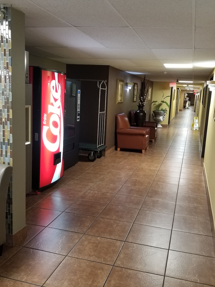 Days Inn by Wyndham Fort Collins 40/75