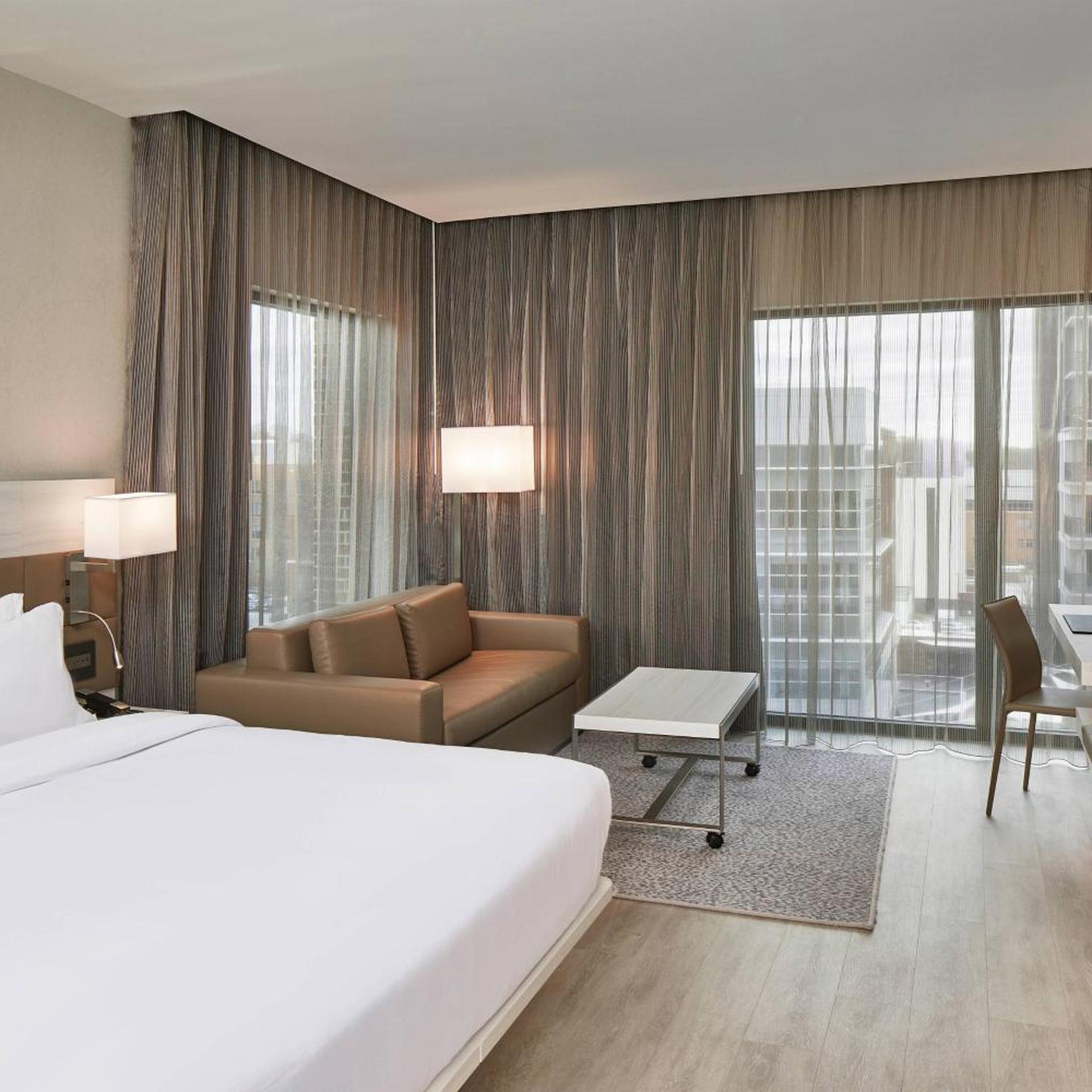 Guest Room, King Bed, City View, Sofa, Corner