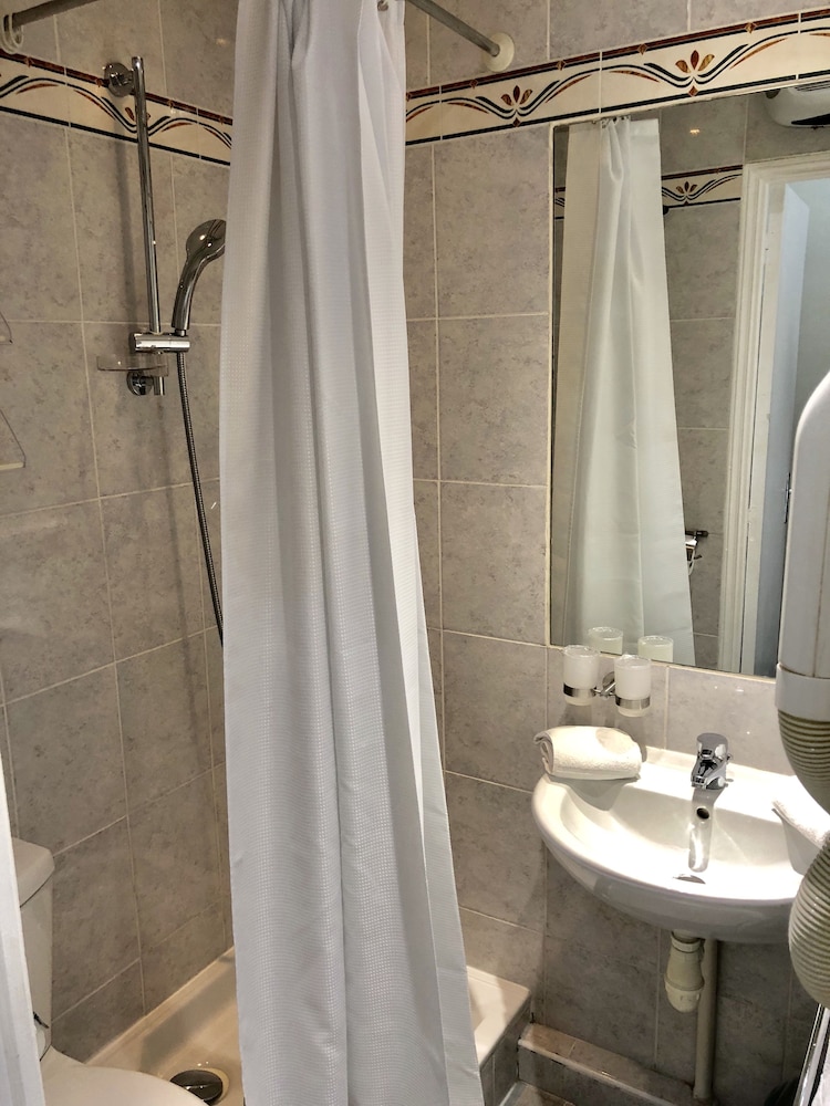 Lepante Hotel 7/51