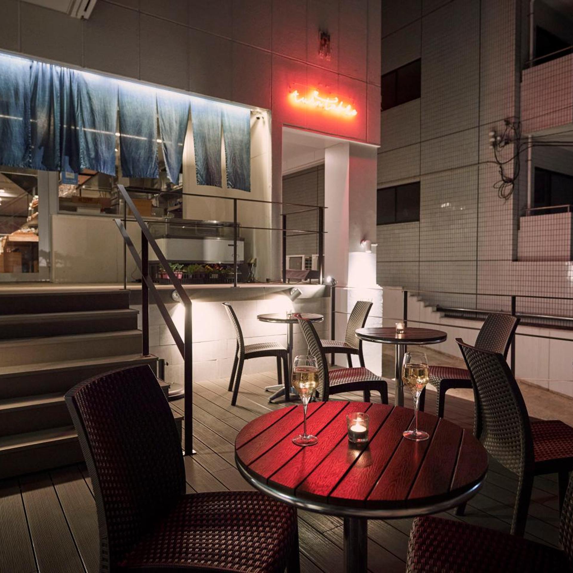Turn Table Hostel 84/97