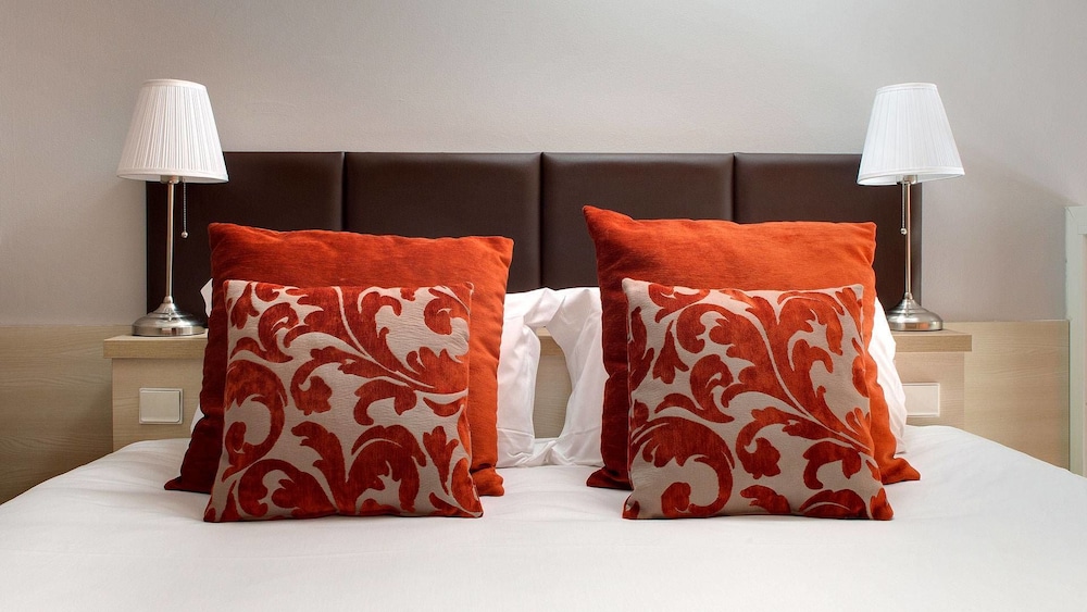 Pamela Hotel Cassis 41/75