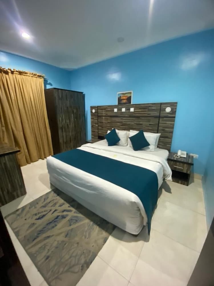 Degok Hotel 13/50