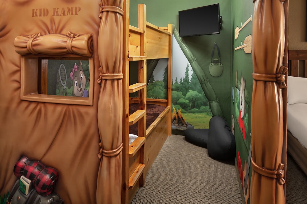 Great Wolf Lodge Grapevine 32/59
