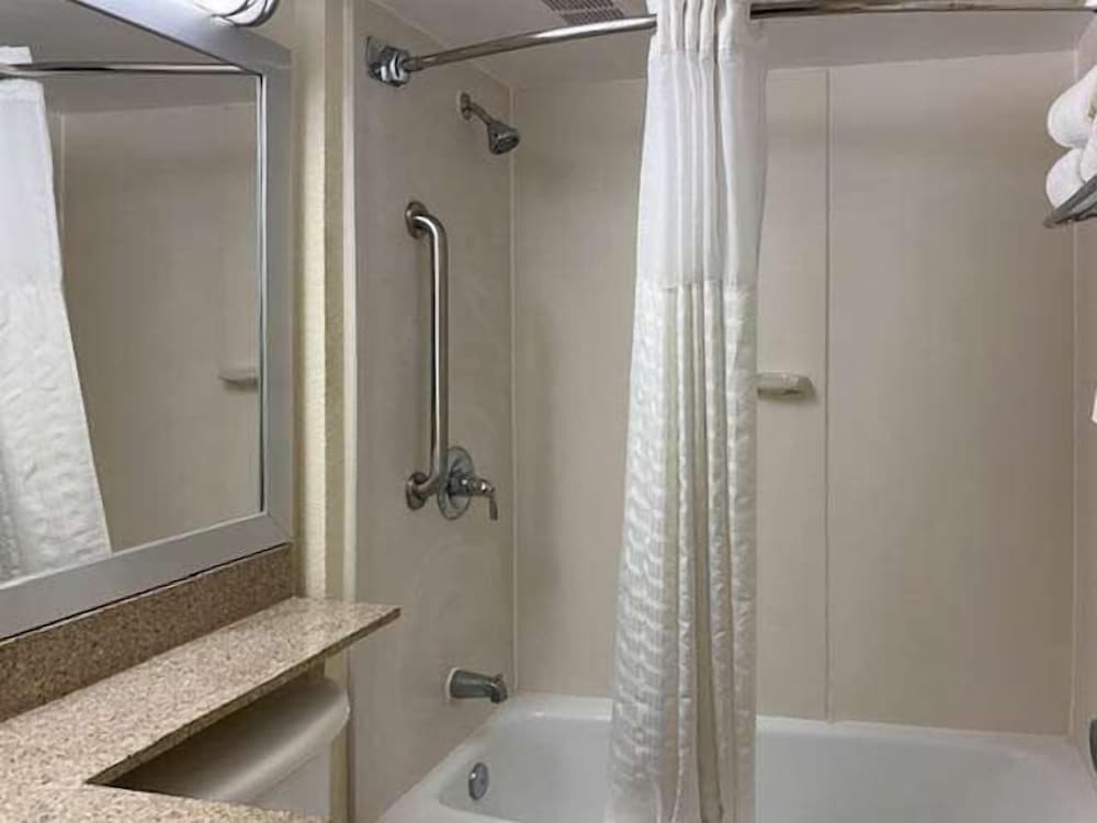 Studio6 Suites Catonsville, MD – Baltimore West 55/57