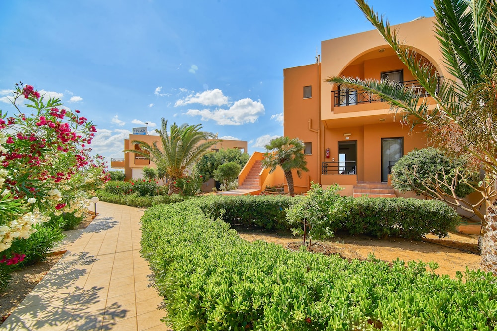 Nanakis Beach Apartments 19/36