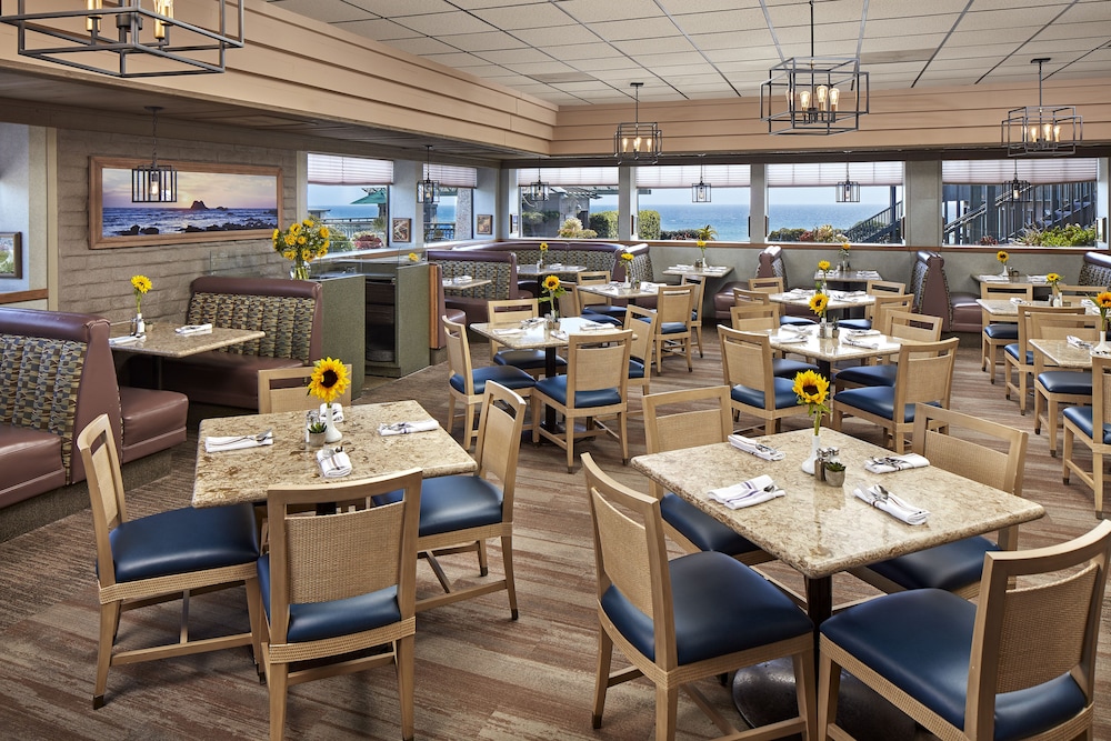 Cavalier Oceanfront Resort 42/67