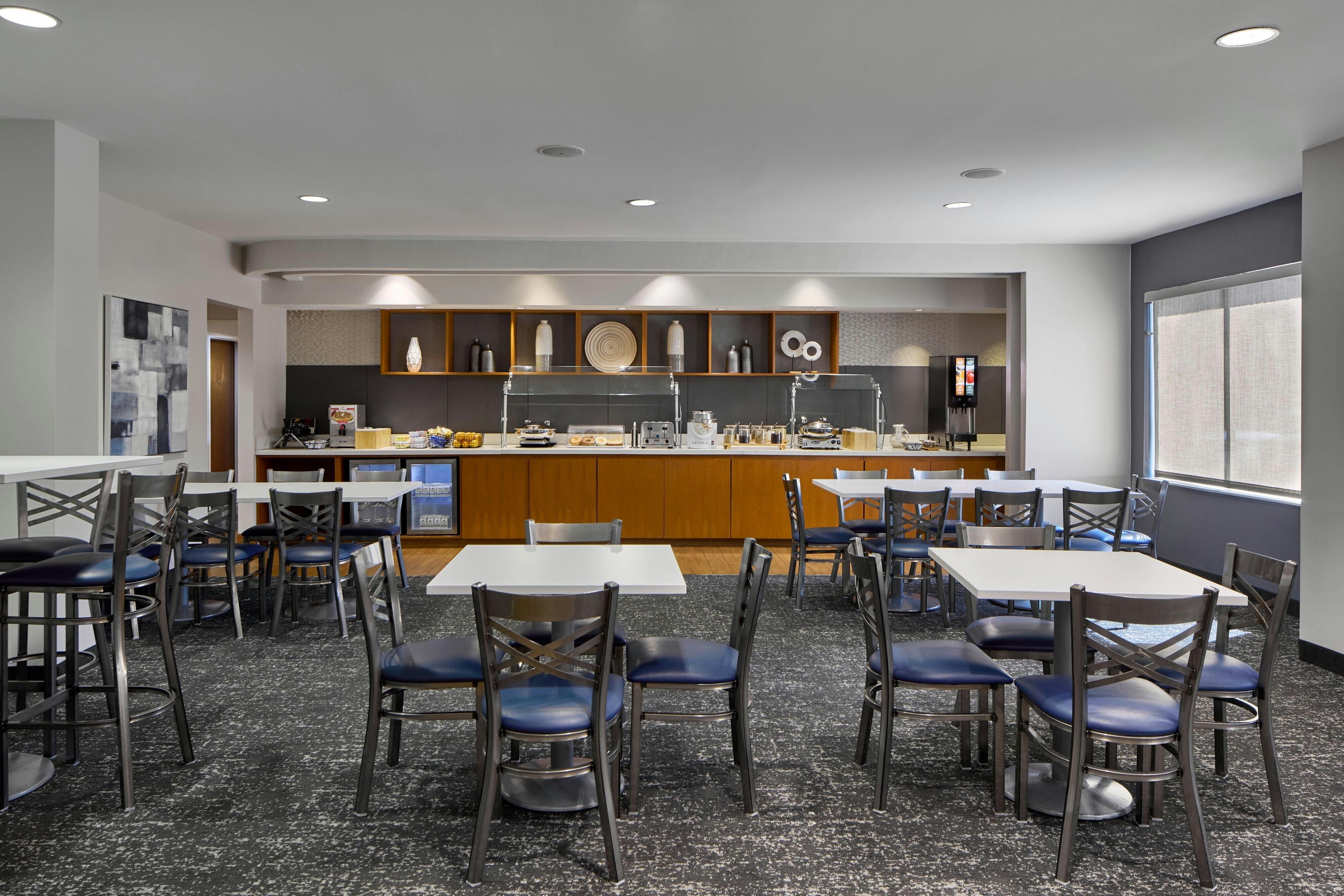 SpringHill Suites by Marriott Atlanta Alpharetta 33/48
