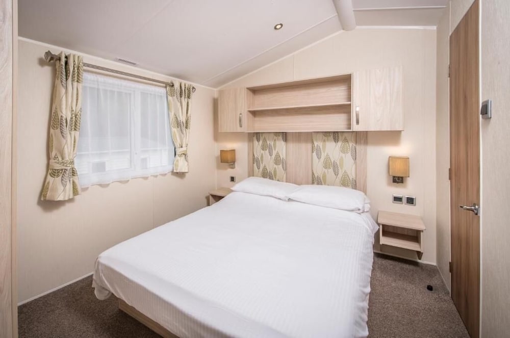 Sandaway Beach Holiday Park 14/50